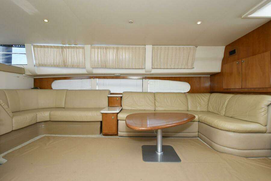 46ft Carver Yacht For Sale