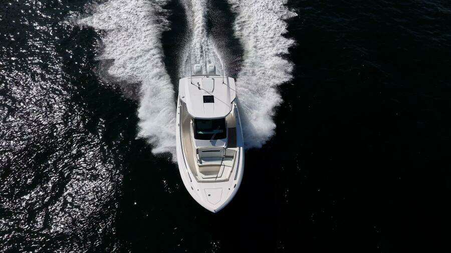 34ft Tiara Yachts Yacht For Sale