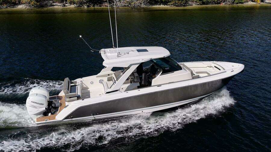 34ft Tiara Yachts Yacht For Sale