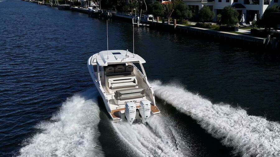 34ft Tiara Yachts Yacht For Sale