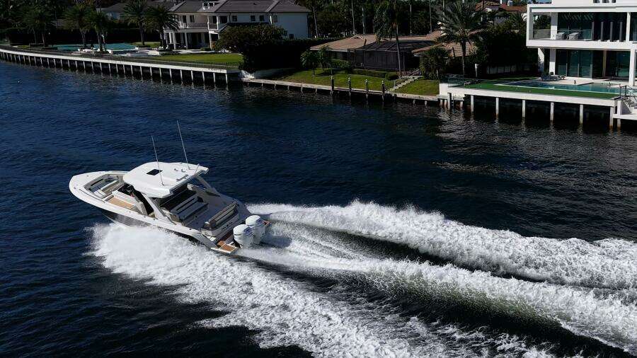 34ft Tiara Yachts Yacht For Sale