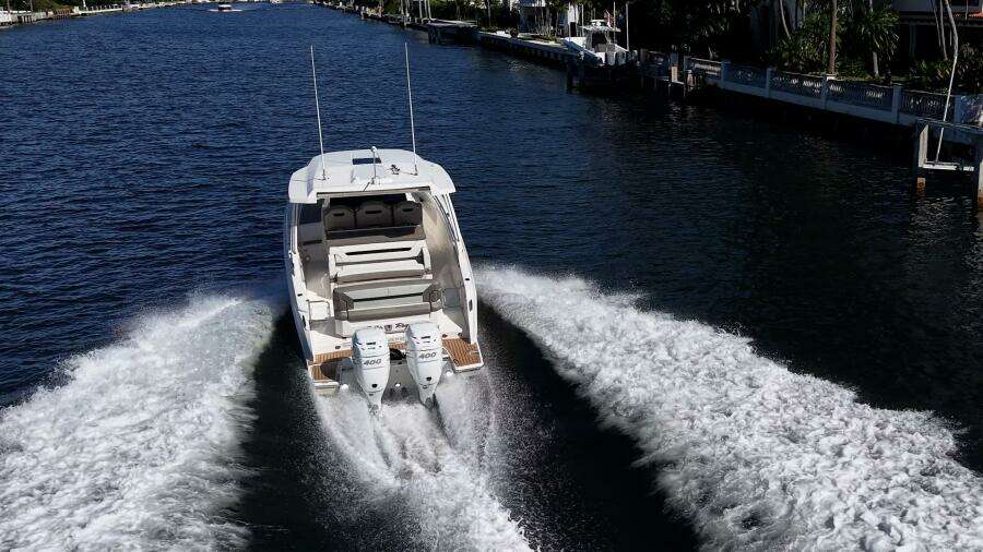 34ft Tiara Yachts Yacht For Sale