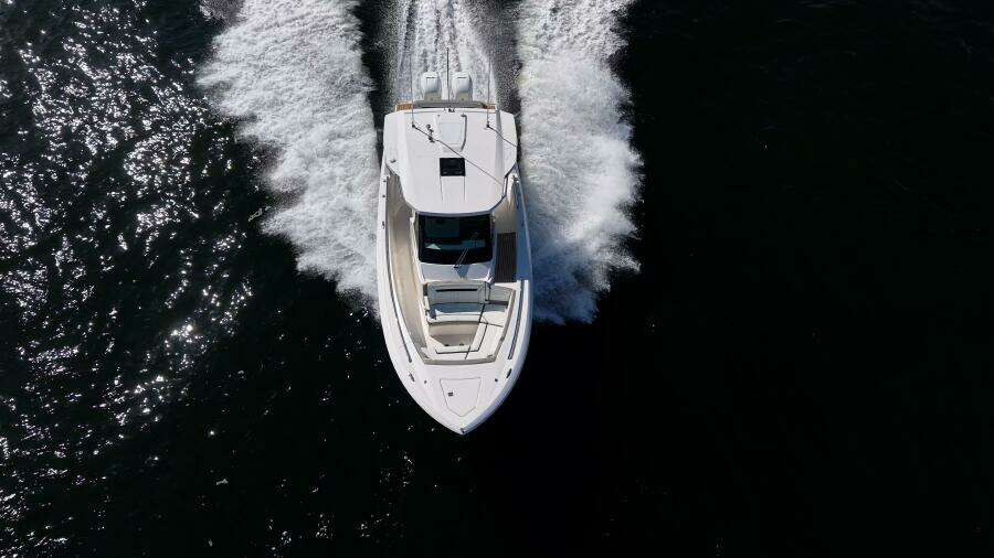 34ft Tiara Yachts Yacht For Sale
