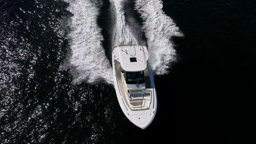 34ft Tiara Yachts Yacht For Sale