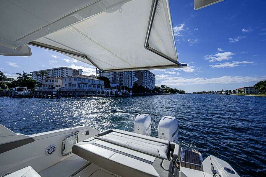 34ft Tiara Yachts Yacht For Sale