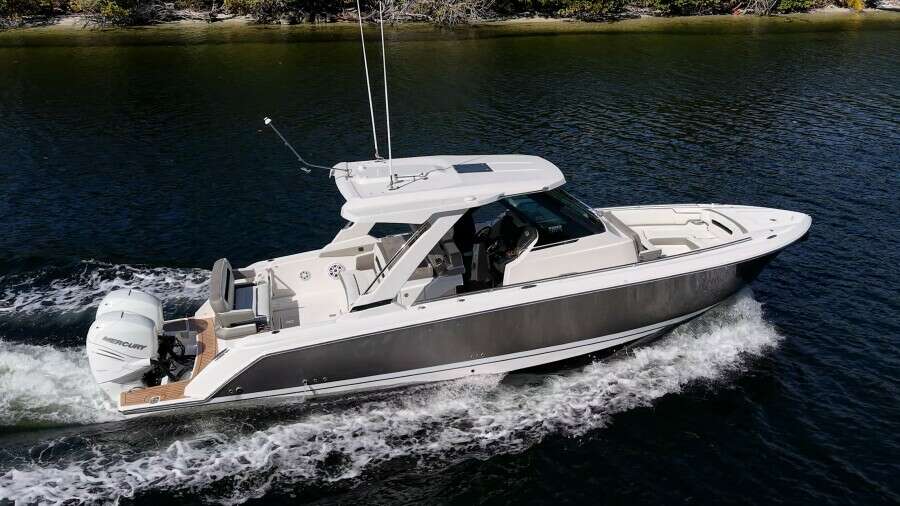 34ft Tiara Yachts Yacht For Sale