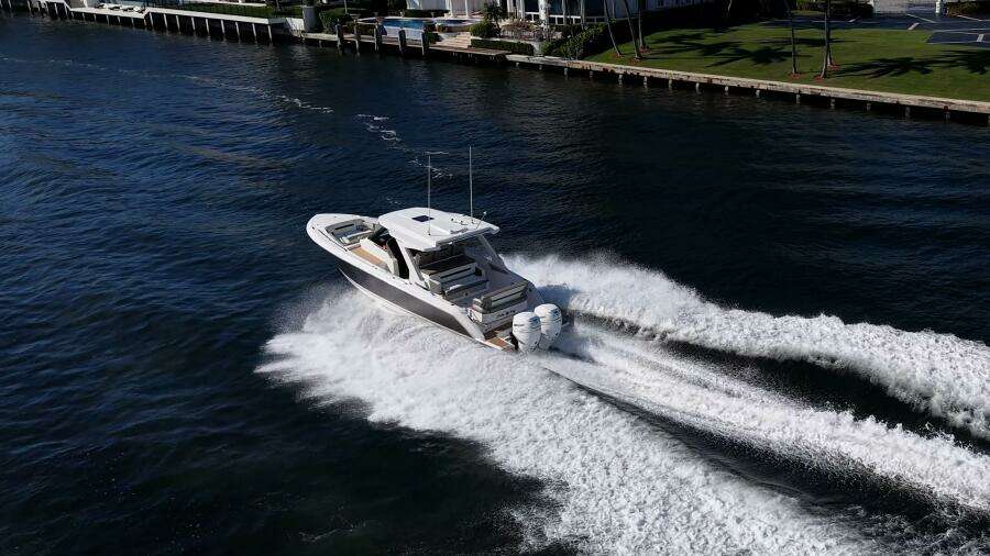 34ft Tiara Yachts Yacht For Sale