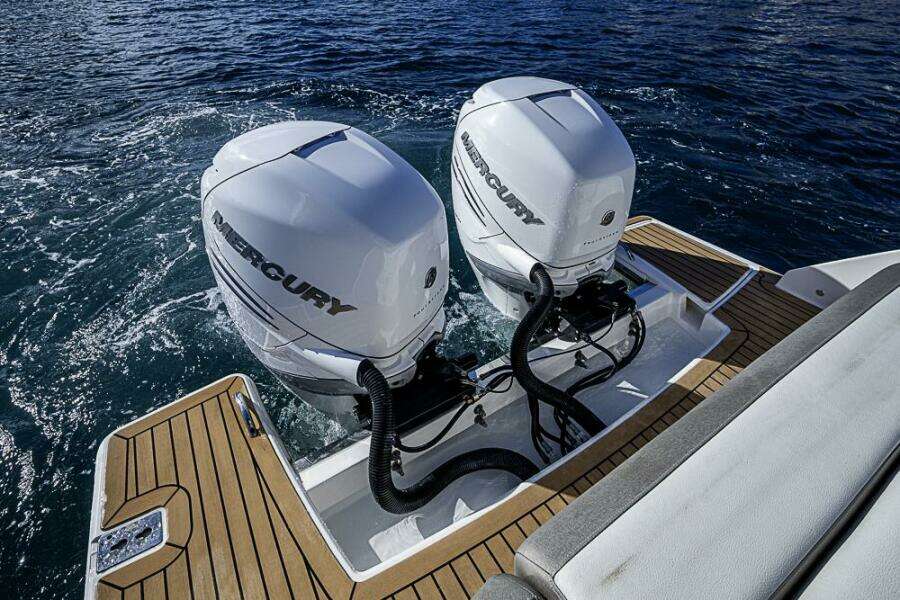 34ft Tiara Yachts Yacht For Sale