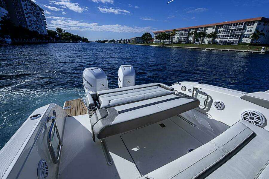 34ft Tiara Yachts Yacht For Sale