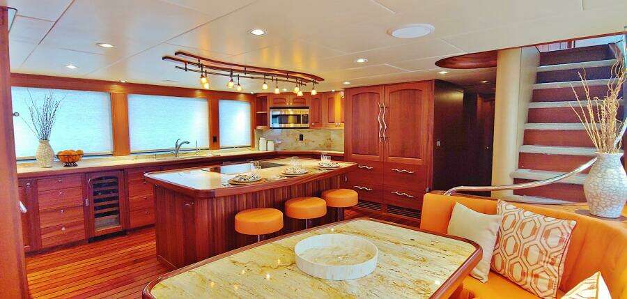 north or south 92ft AllSeas Yacht For Sale