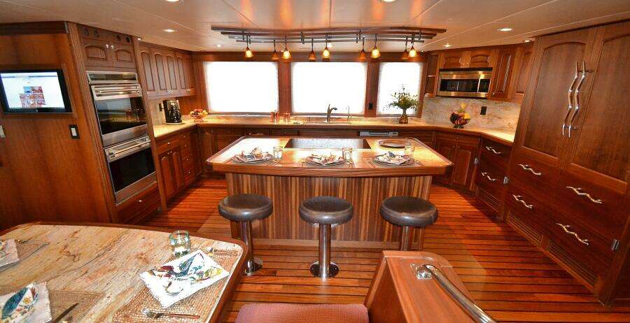 north or south 92ft AllSeas Yacht For Sale