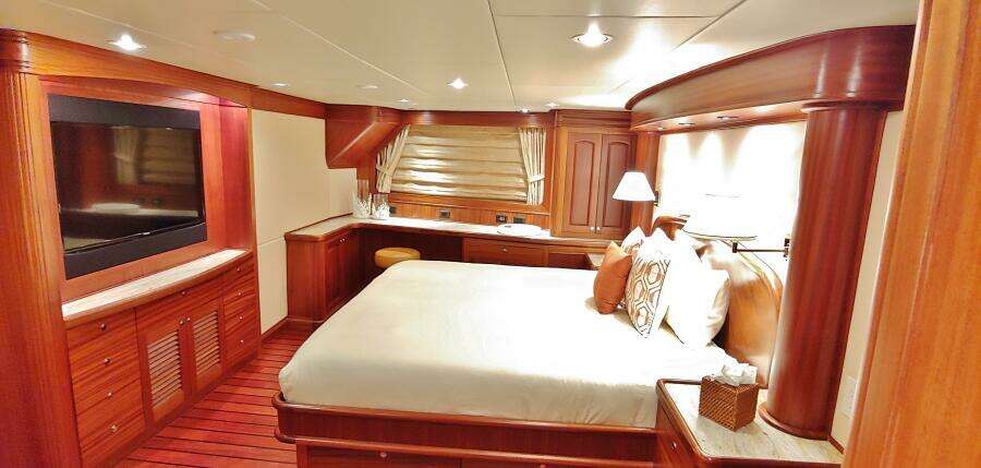 north or south 92ft AllSeas Yacht For Sale