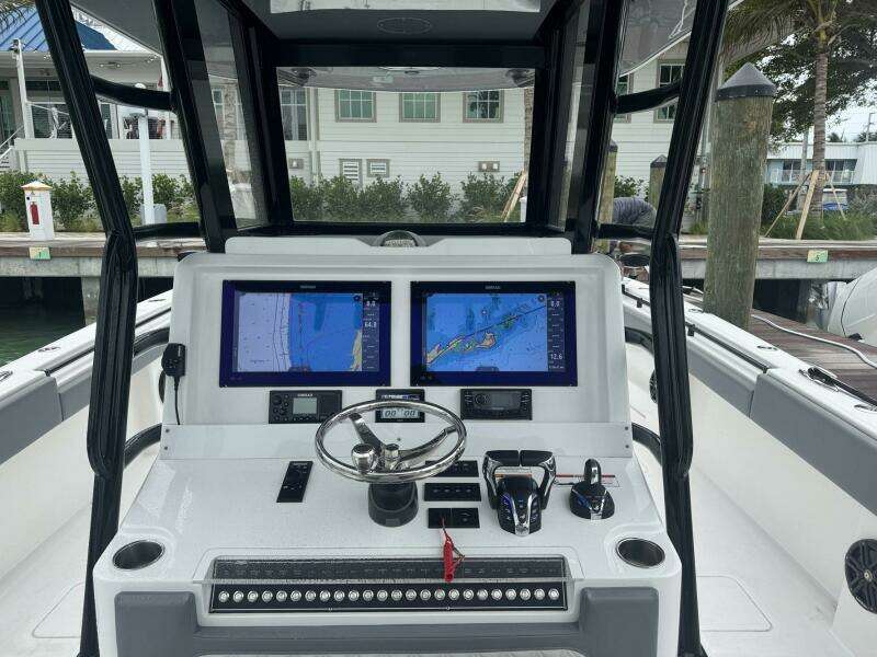 35ft Invincible Yacht For Sale