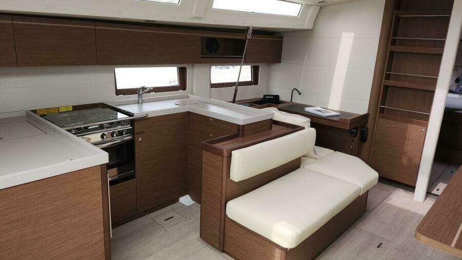 2024 Beneteau Oceanis 51.1
