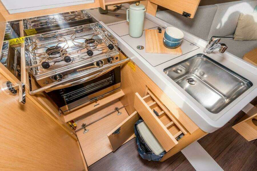 Beneteau Oceanis 30.1