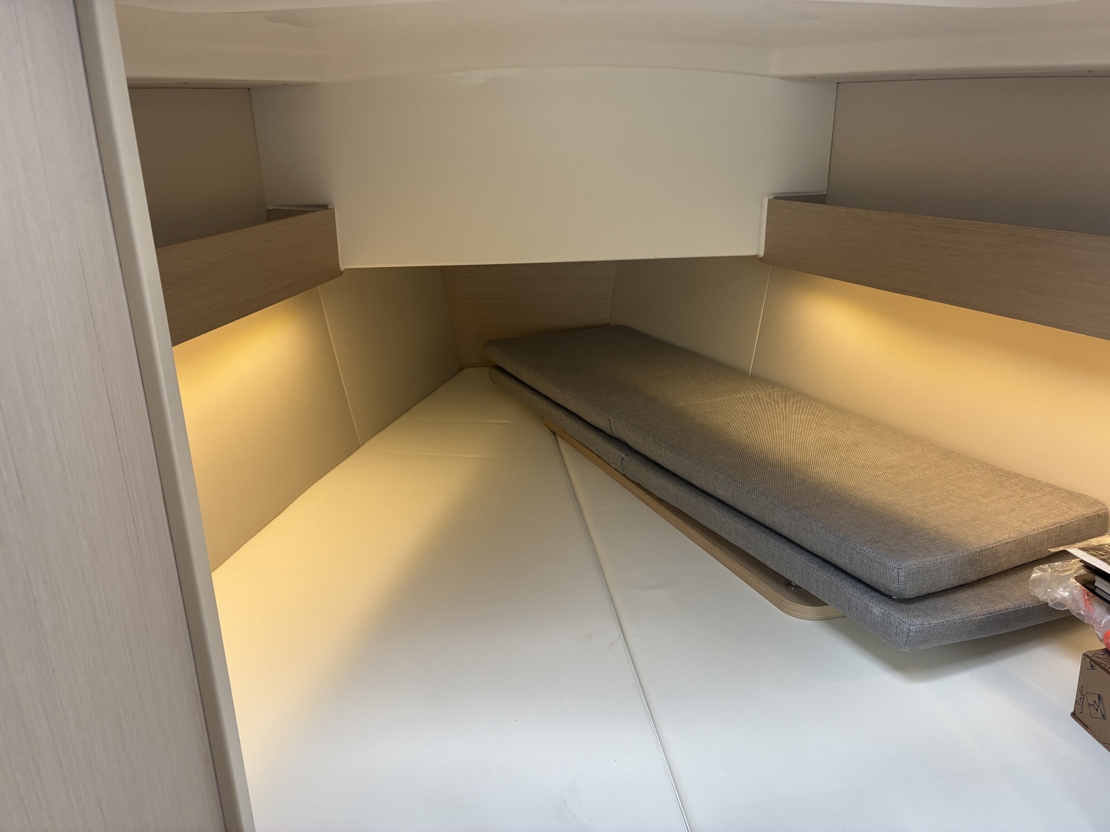 2023 Beneteau Oceanis 30.1 - Forward Cabin