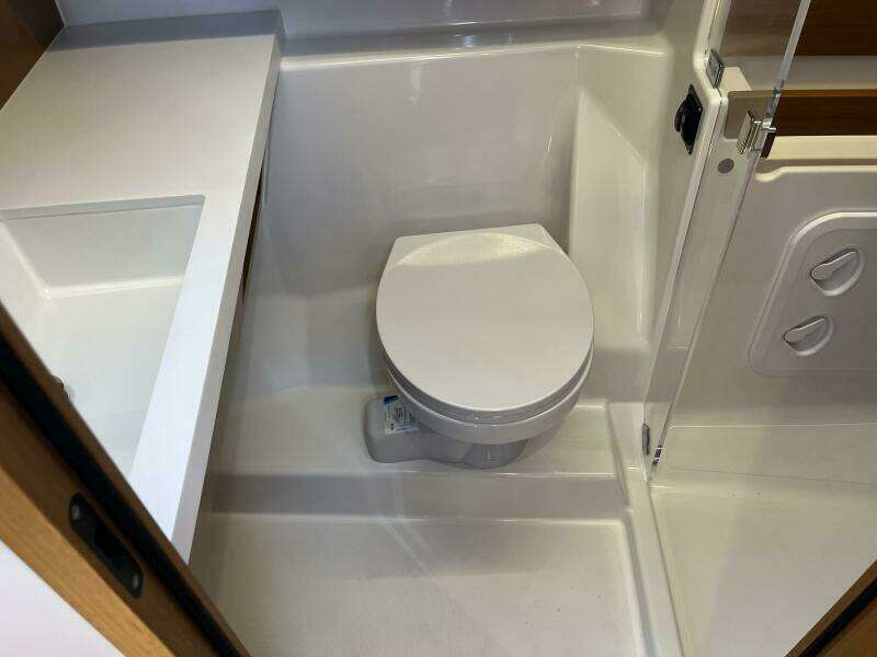 2023 Beneteau First 44