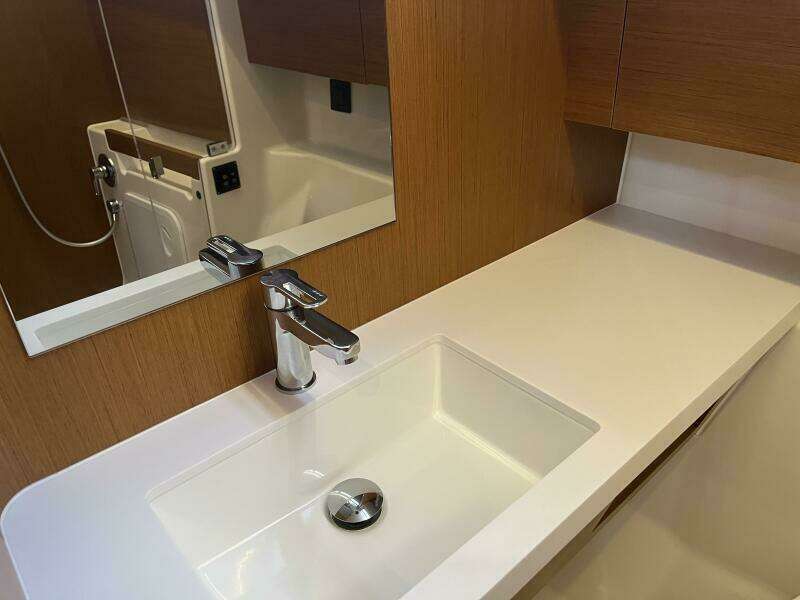 2023 Beneteau First 44