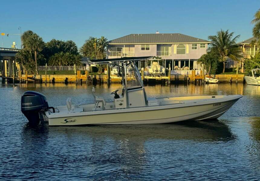 24ft Scout Yacht For Sale