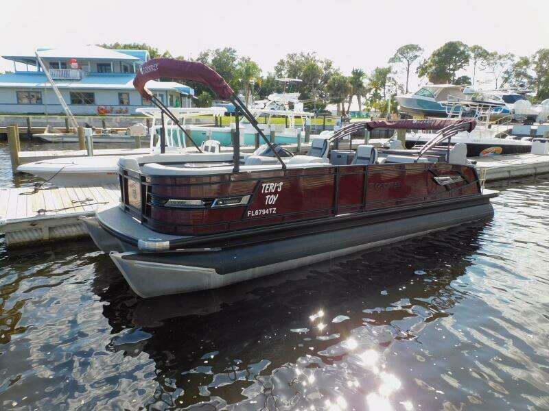 27ft Aqua Patio Yacht For Sale