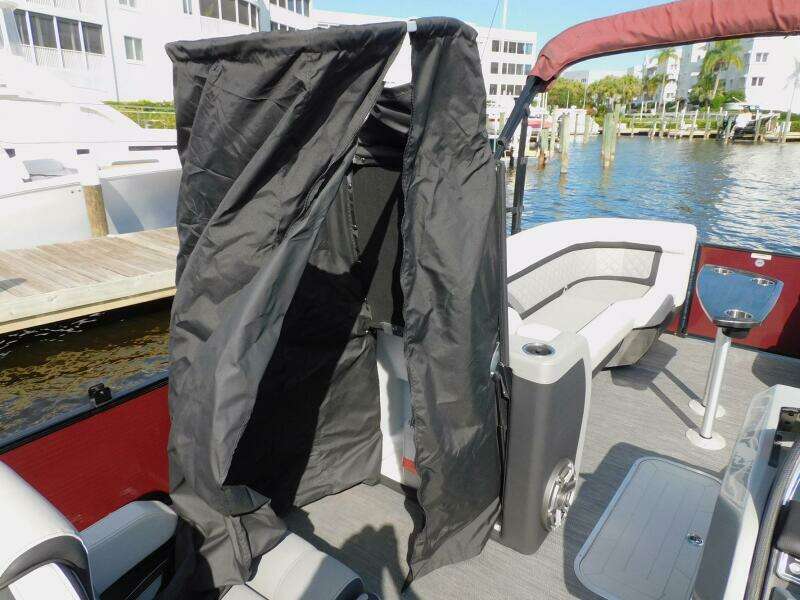 27ft Aqua Patio Yacht For Sale