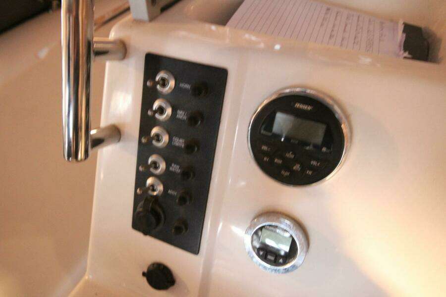 20ft Robalo Yacht For Sale