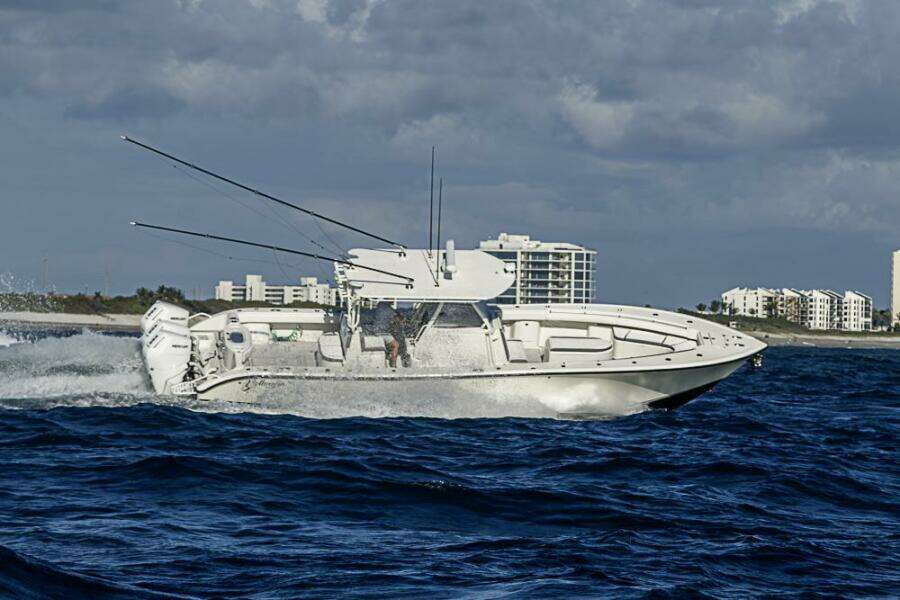 QUEST 39ft Yellowfin Yacht For Sale