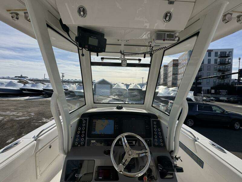 27ft Robalo Yacht For Sale