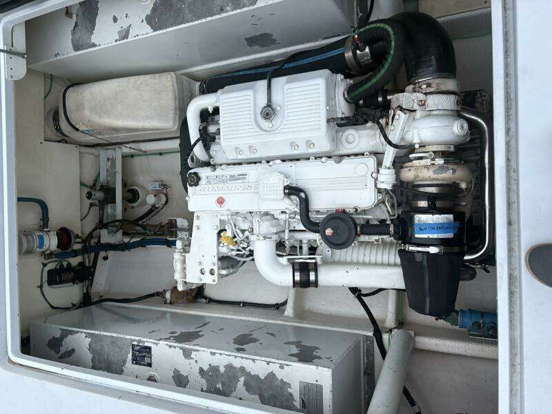 Megalodon 35ft OceanPro Yacht For Sale