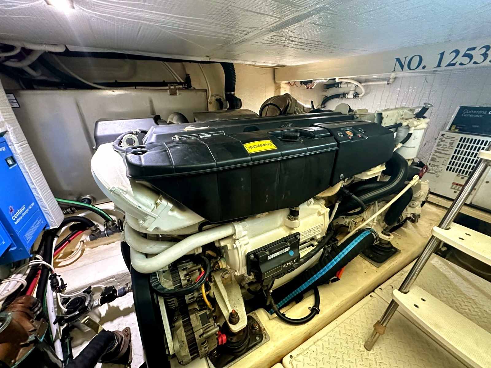 2014 Tiara Yachts 50 Coupe