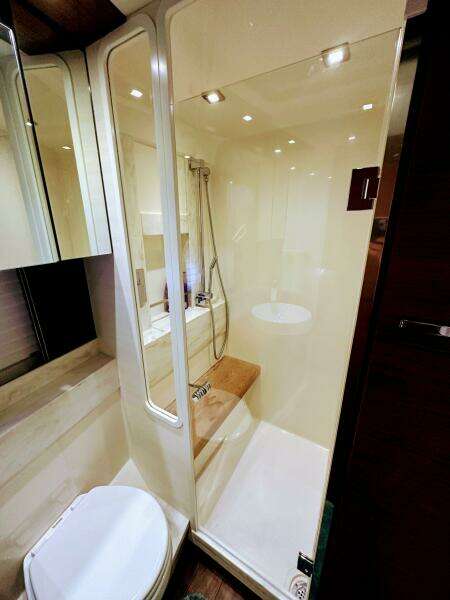 VALOR 50ft Tiara Yachts Yacht For Sale