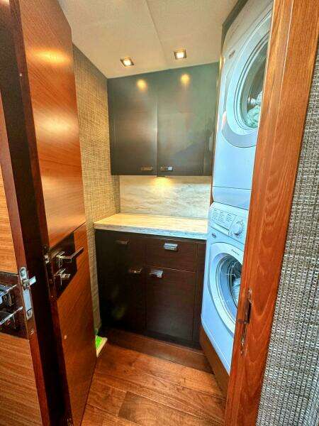 VALOR 50ft Tiara Yachts Yacht For Sale