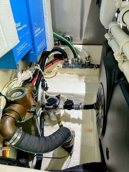 VALOR 50ft Tiara Yachts Yacht For Sale