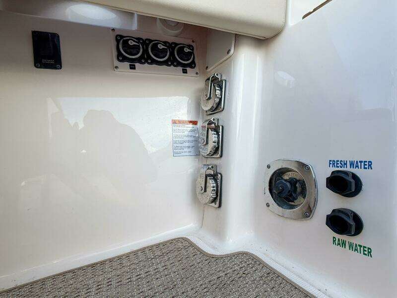 Sonder 36ft Tiara Yachts Yacht For Sale