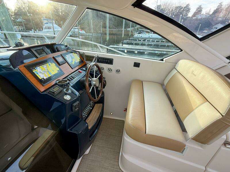 Sonder 36ft Tiara Yachts Yacht For Sale