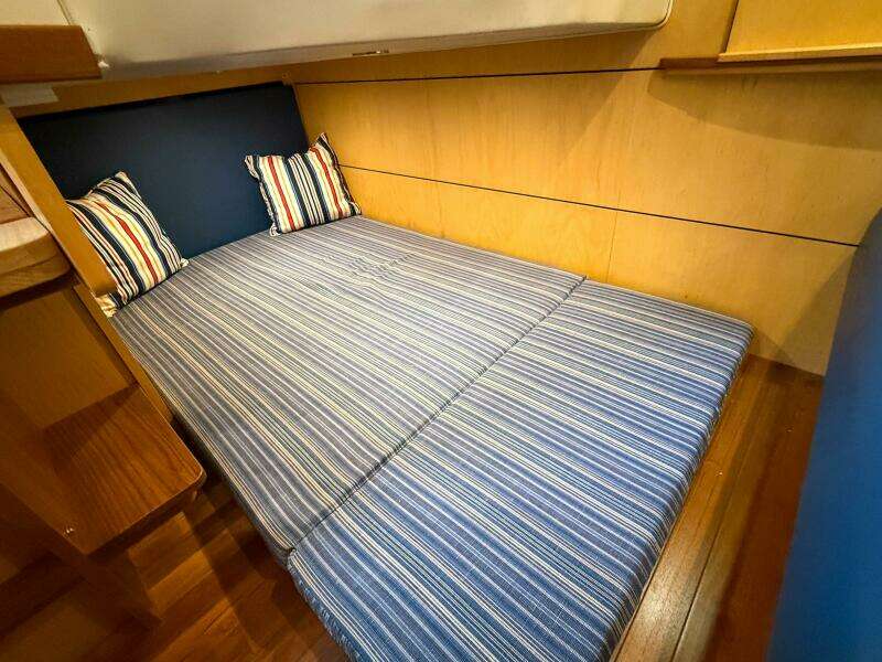 Sonder 36ft Tiara Yachts Yacht For Sale