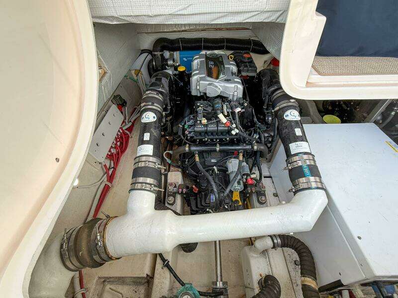 Sonder 36ft Tiara Yachts Yacht For Sale