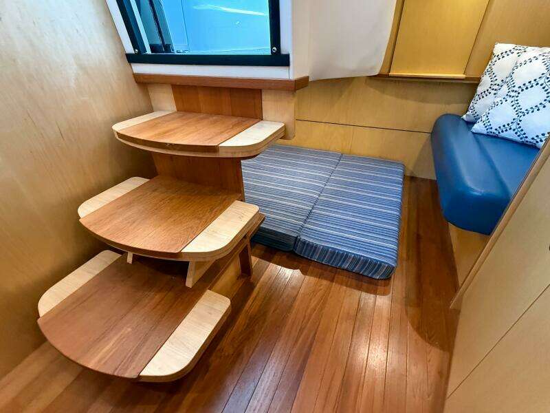 Sonder 36ft Tiara Yachts Yacht For Sale