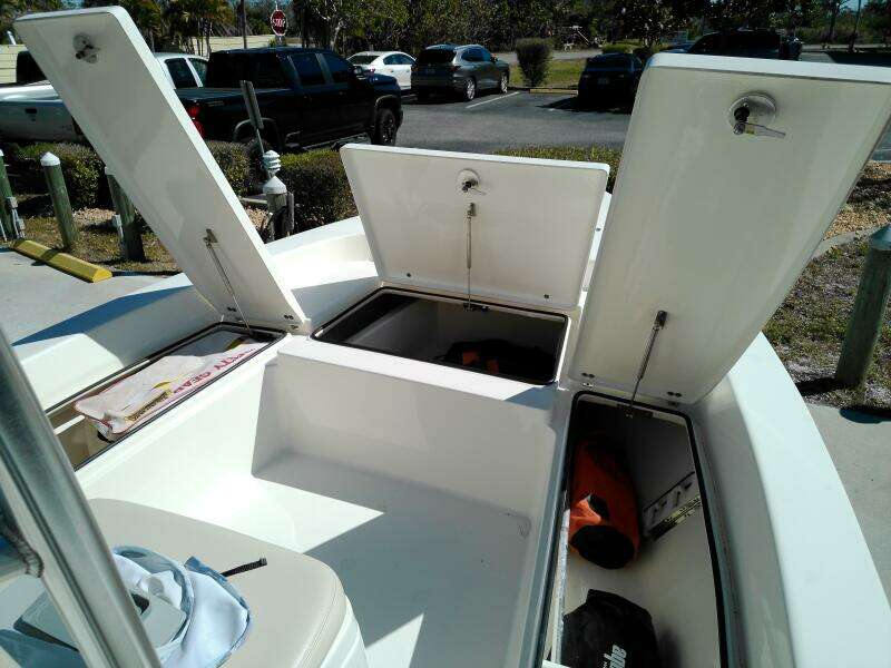 22ft Pathfinder Yacht For Sale