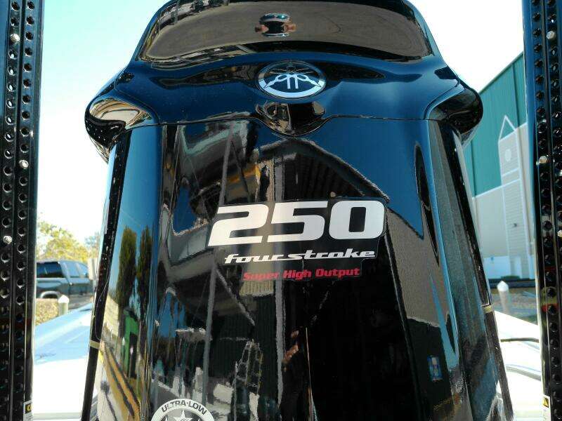 22ft Pathfinder Yacht For Sale