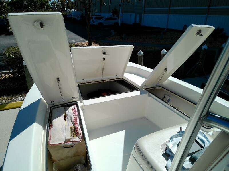 22ft Pathfinder Yacht For Sale