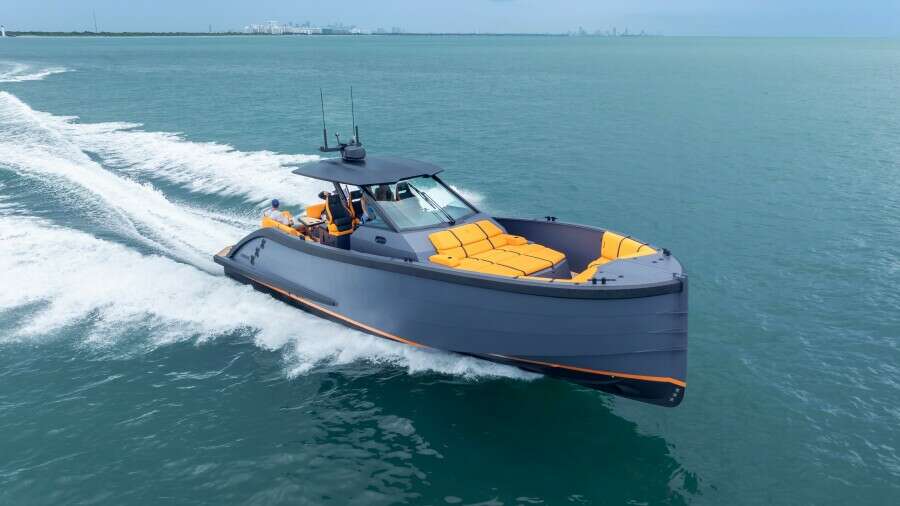 PARALLAX 44ft Lekker Yacht For Sale