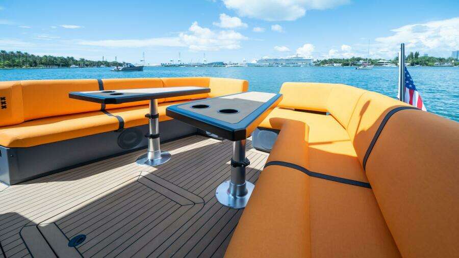 PARALLAX 44ft Lekker Yacht For Sale