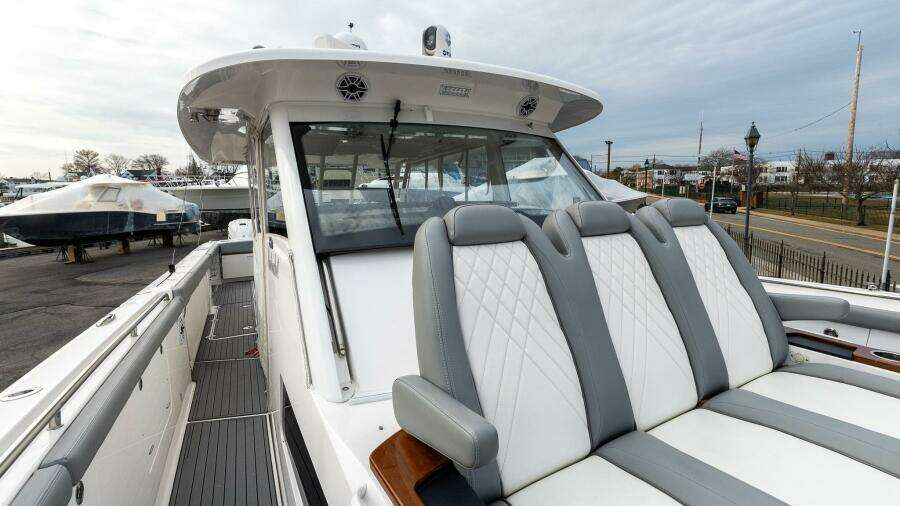 Montrachet 45ft Everglades Yacht For Sale
