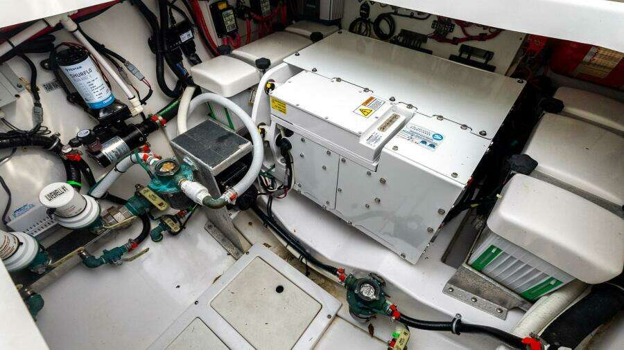 Montrachet 45ft Everglades Yacht For Sale