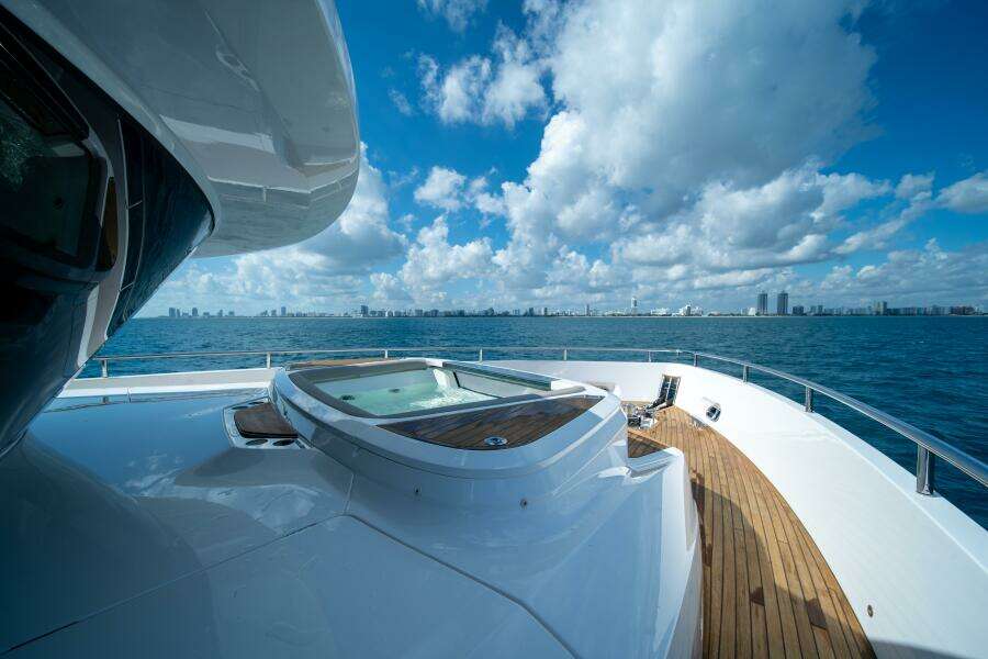 Meravi 80ft Princess Yacht For Sale