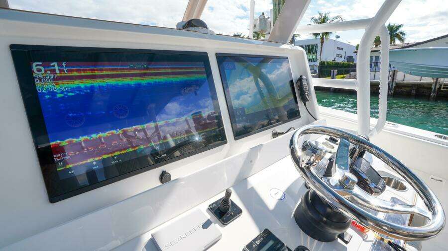 43ft Invincible Yacht For Sale