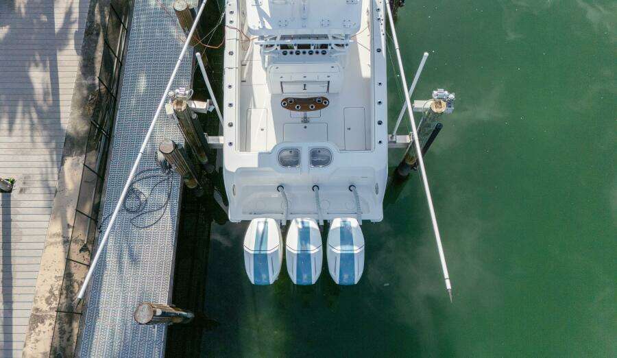 43ft Invincible Yacht For Sale