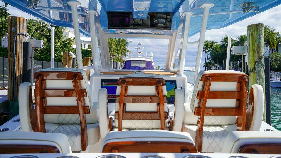 43ft Invincible Yacht For Sale