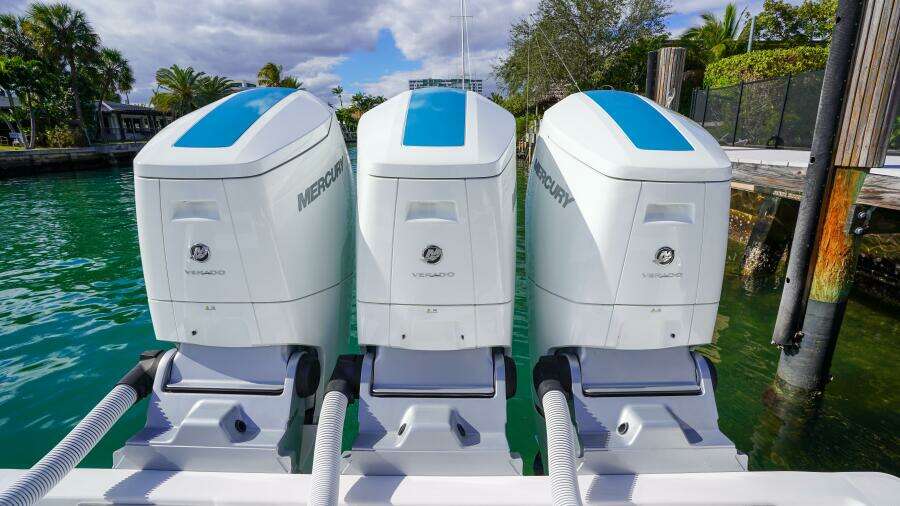 43ft Invincible Yacht For Sale